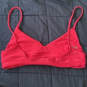 Medium. BENOA. hot pink